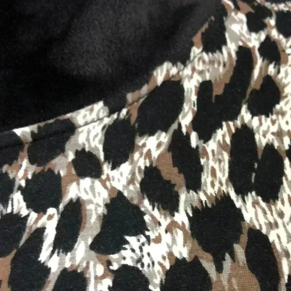 Mario Serrani Boat neck, soft cotton stretch,pullover, leopard print,long sleeve - Picture 4 of 9